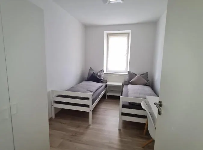 Ganze Lage In كمبتن